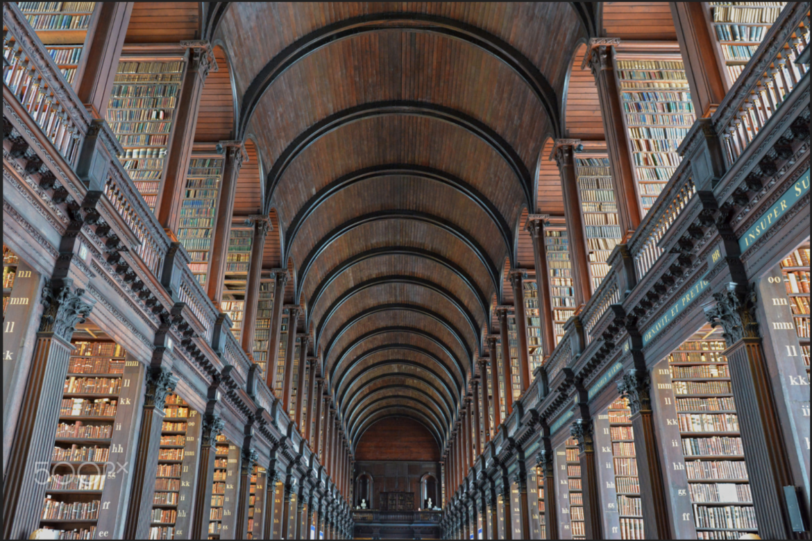 Long Room library - Trinity College - dublino - dublino in due giorni - istanti in viaggio